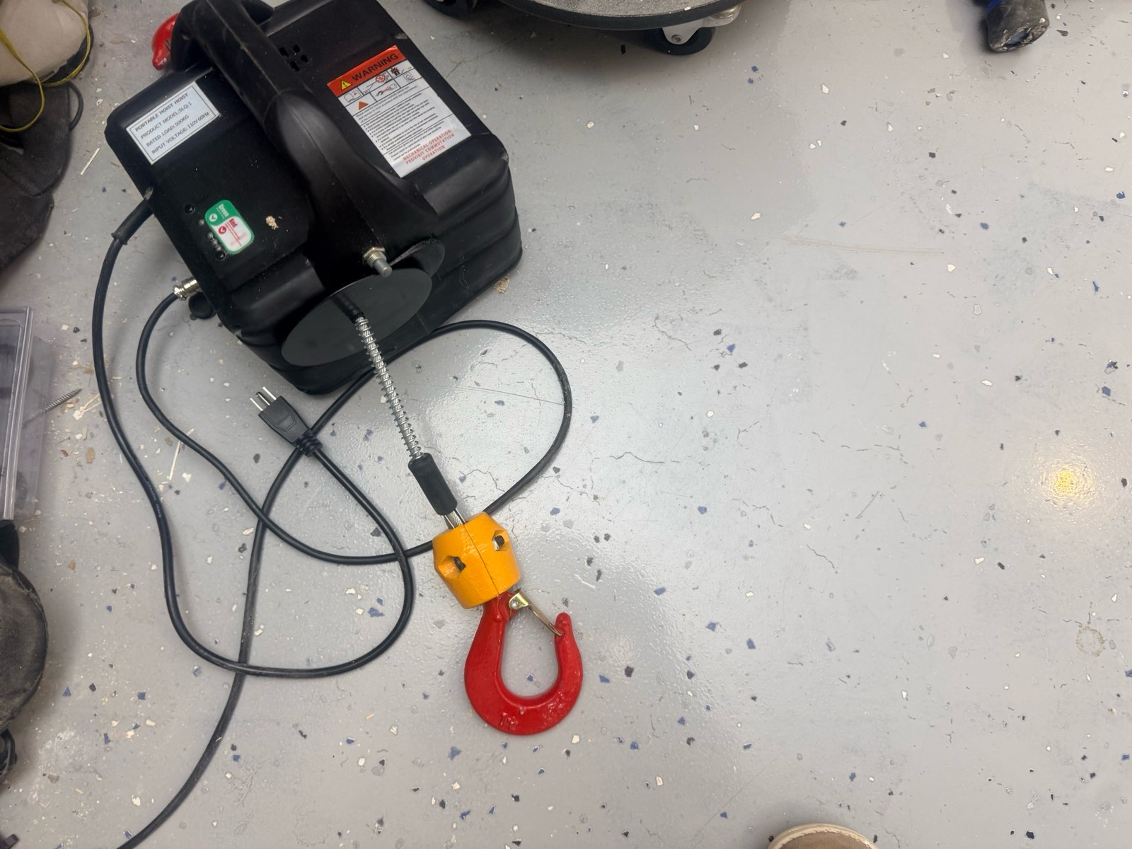 newtry 2000 pound electric winch