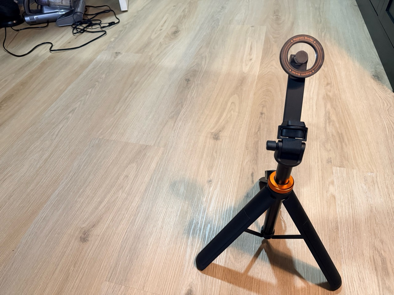 Eucos Tripod 